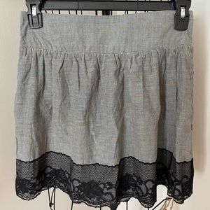 Skirt Gray & White Striped Lace Trim Size Small